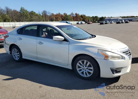 2014 Nissan Altima 2.5 z USA, uszkodzony, nr VIN 1N4AL3AP4EC157003